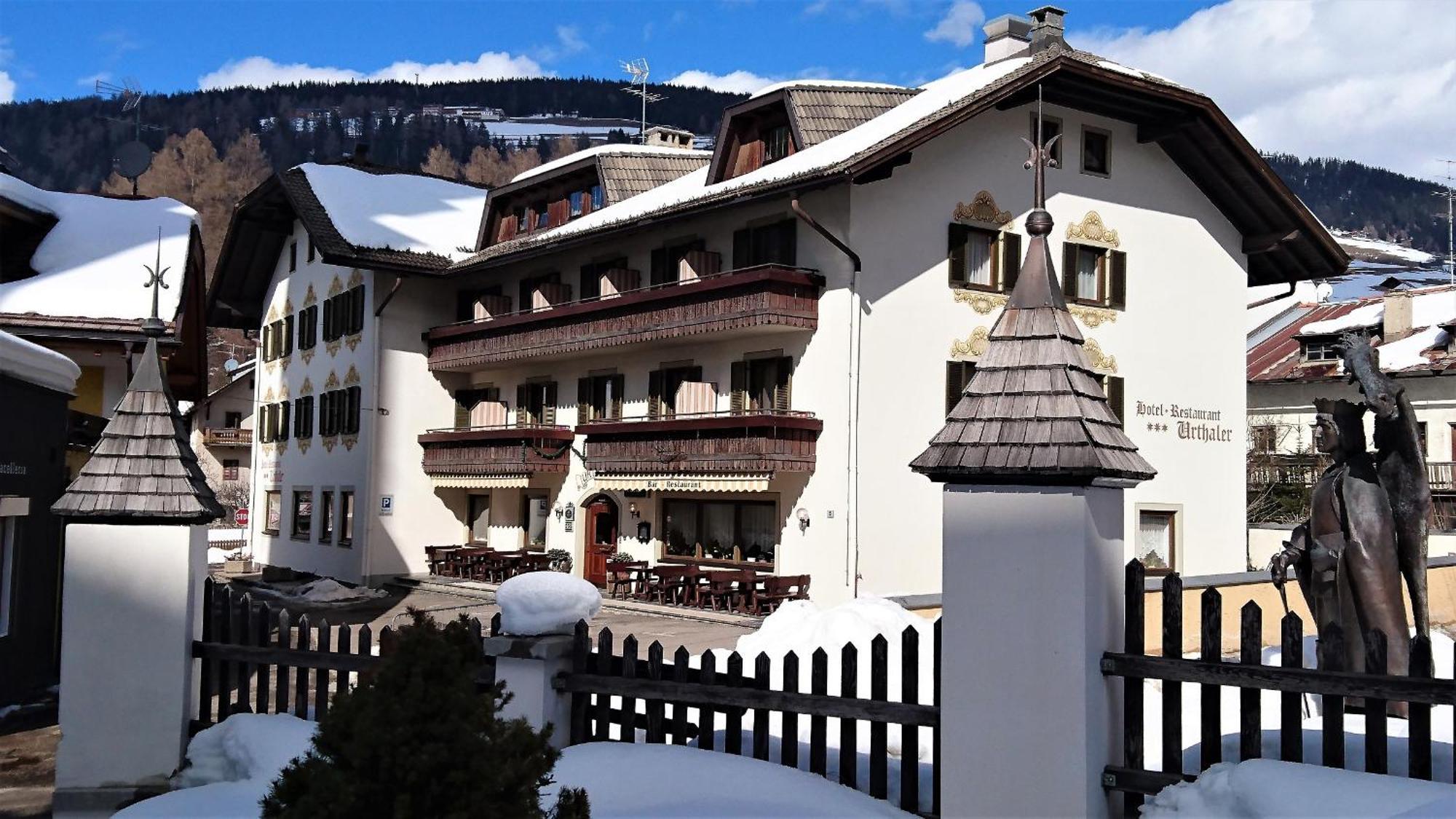 Hotel Urthaler Dobbiaco Esterno foto
